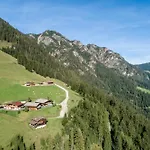 Nyaraló Ferienhuette Alpenherz